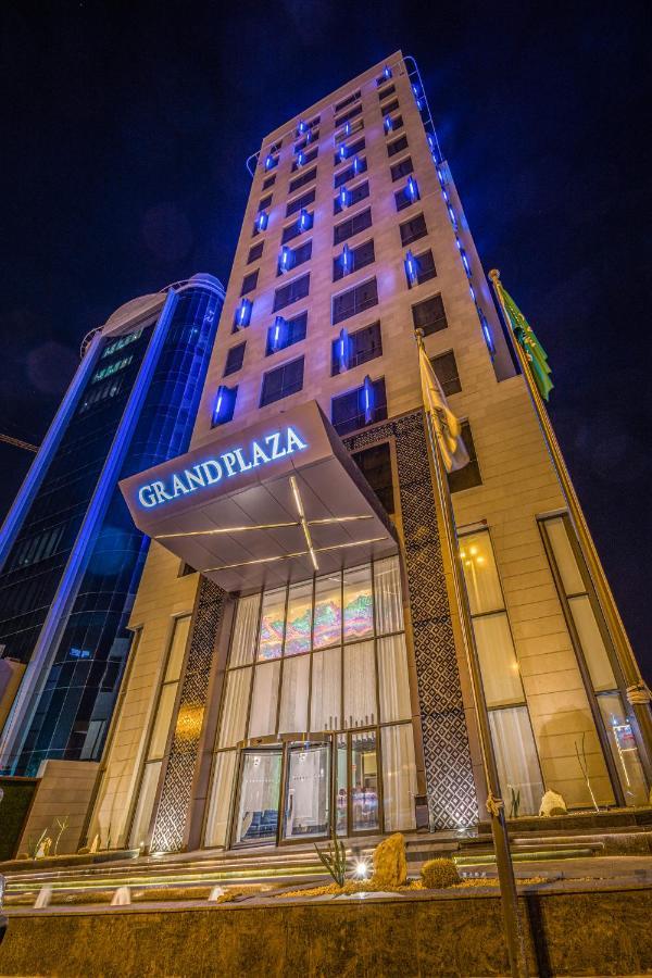 Grand Plaza Hotel - Kafd Ar Riyad Esterno foto
